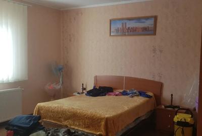 Casă cu 4 camere în Iecea Mare - 4