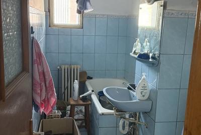 Apartament cu 3 camere decomandat în Ultracentral