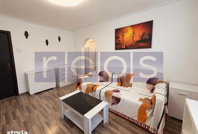 Apartament cu 2 camere semidecomandat, mobilat în Tei