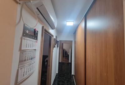 Apartament cu 3 camere decomandat în Tomis Nord - 8