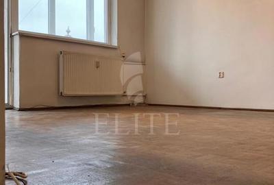 Apartament cu 3 camere semidecomandat, mobilat în Grigorescu