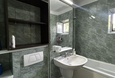 Apartament cu 3 camere decomandat în Narcisa - 5