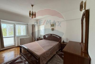 Apartament cu 3 camere decomandat în Unirii - 3