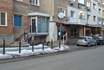 Birou, de 80 mp, în Central - 1
