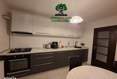 Apartament cu 3 camere decomandat în Ciurea
