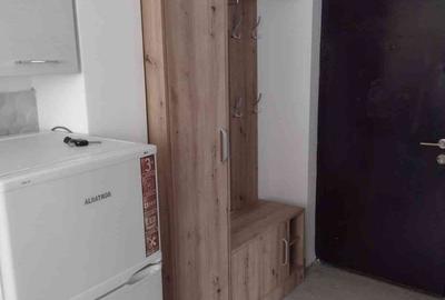 Garsonieră în Baza 3 - 6