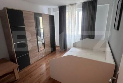Apartament cu 3 camere în Florilor - 6