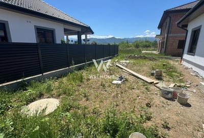 Casă individuală cu 4 camere cu Canalizare în Cristian - 3