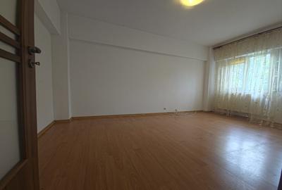 Apartament cu 2 camere decomandat în Tomis II - 11