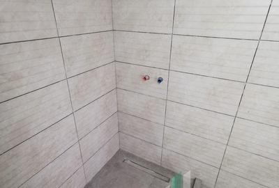 Casă cu 4 camere în Chinteni