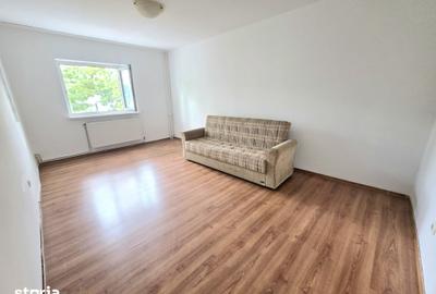 Apartament cu 2 camere decomandat în Hipodrom