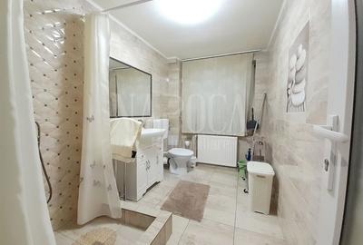 Casă individuală cu 3 camere cu Canalizare în Decebal - 3