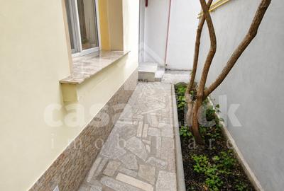 Apartament cu 3 camere semidecomandat în Central - 9