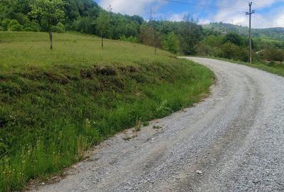 Teren de 1087 mp, în Bulz