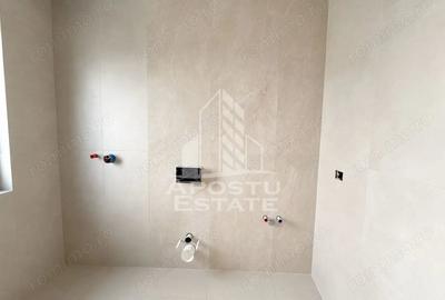 Casă cu 4 camere cu Teren 400 Mp în Utvin