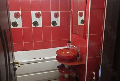 Apartament cu 3 camere decomandat în Central - 4