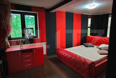Casă cu 4 camere cu Teren 1200 Mp în Preajba
