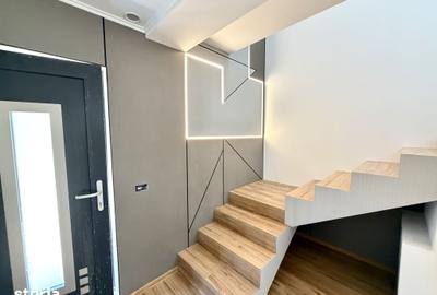 Casă cu 4 camere cu Teren 400 Mp în Mărgineni