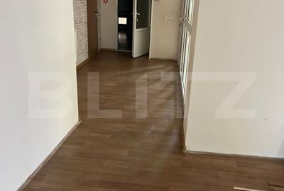Spațiu comercial, de 150 mp, în Semicentral