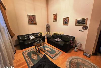Casă cu 10 camere cu Teren 750 Mp în Xenia - 12