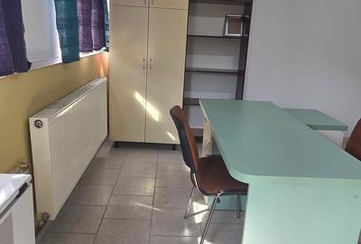 Spațiu comercial, de 30 mp, în Central - 2