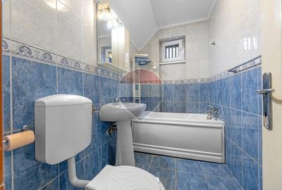 Apartament cu 2 camere semidecomandat, mobilat în Central