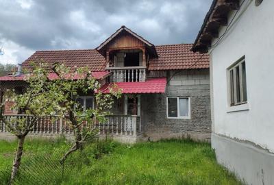 Casă cu 4 camere în Bărbătești - 7