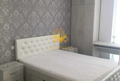 Apartament cu 3 camere semidecomandat, mobilat în Central - 1