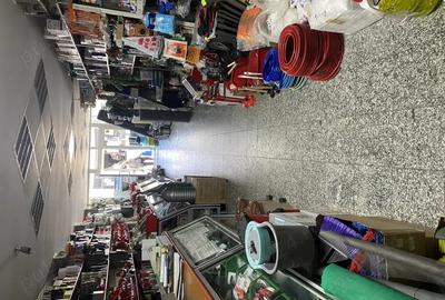 Spațiu comercial, de 322 mp, în Central - 9