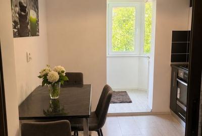 Apartament cu 3 camere decomandat în Exterior Vest - 4