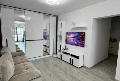 Apartament cu 2 camere semidecomandat în Exterior Vest