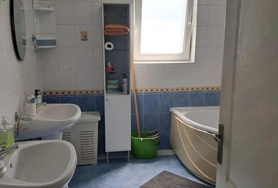 Casă cu Teren 500 Mp în Roșu - 8