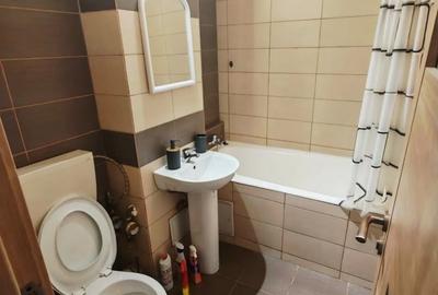 Garsonieră semidecomandată, mobilată în Titan