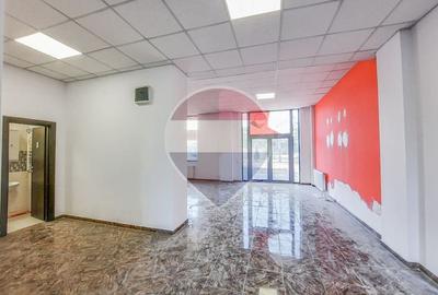 Spațiu comercial, de 94 mp, în Militari
