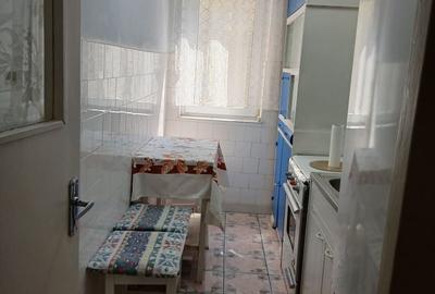Apartament cu 2 camere semidecomandat în Romanilor