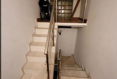 Casă cu 4 camere în Central - 7