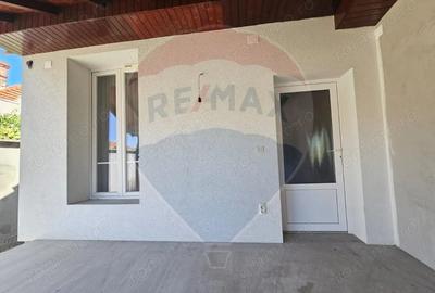 Casă cu 2 camere cu Teren 719 Mp în Central - 1