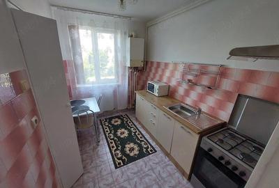 Apartament cu 2 camere nedecomandat în Central