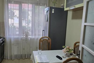Apartament cu 3 camere în Burdea - 11