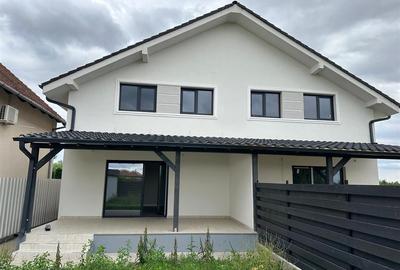 Casă cu 4 camere cu Teren 274 Mp în Exterior Est - 4