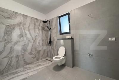 Casă cu 5 camere cu Teren 490 Mp în Sud
