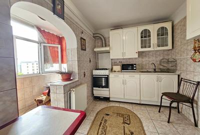 Apartament cu 3 camere decomandat în Găvana 3 - 13