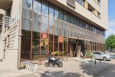 Spațiu comercial, de 350 mp, în Ghencea