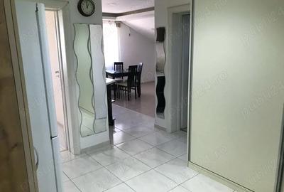 Apartament cu 3 camere decomandat în Chiajna - 2