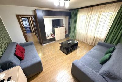 Apartament cu 3 camere în Rovine
