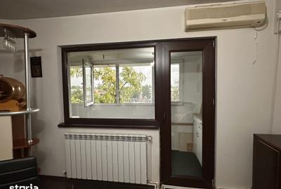 Apartament cu 4 camere decomandat în Central - 8