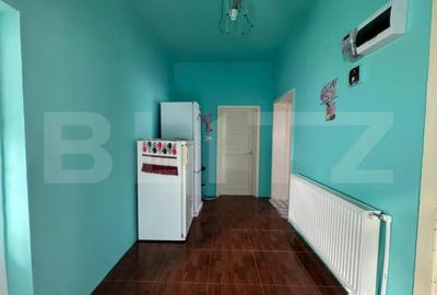 Casă cu 3 camere cu Teren 1079 Mp în Central - 10