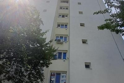 Apartament cu 2 camere semidecomandat în Sud