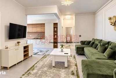 Apartament cu 4 camere semidecomandat în Central