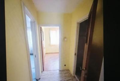 Apartament cu 3 camere în Titan